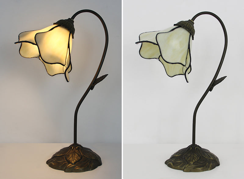 Tiffany Style Flower Table Lamp, Stained Glass Floral Accent Lamp for Bedroom, Living Room & Home Decor, Vintage Decorative Gift