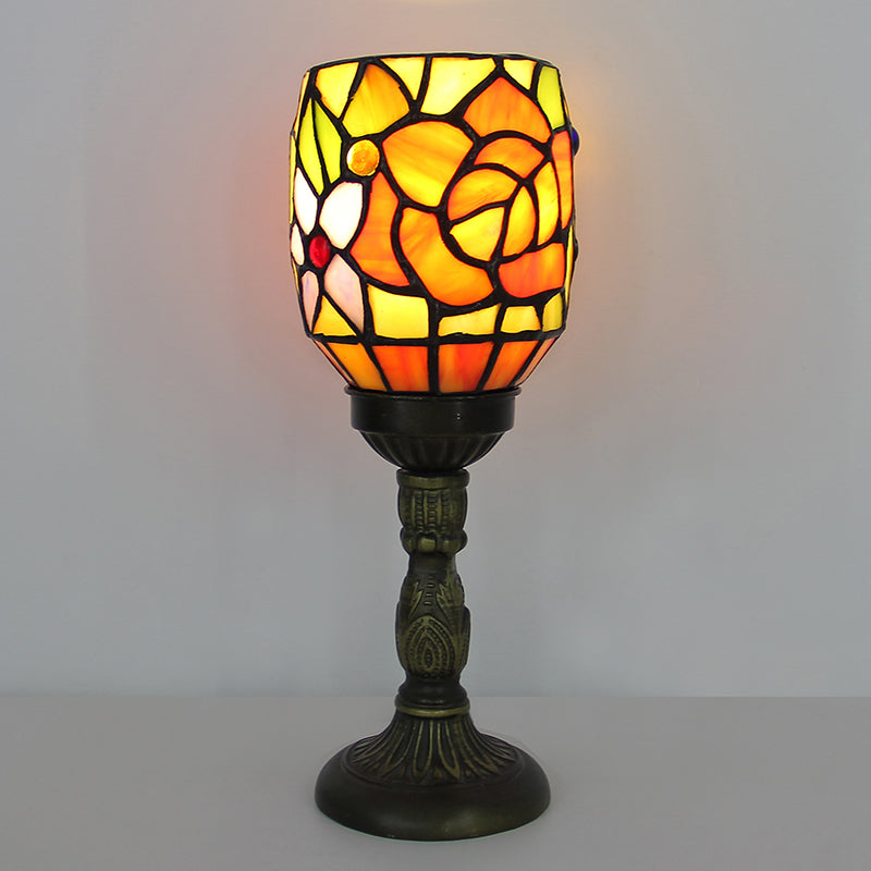 Tiffany Style Table Lamp, Vintage Stained Glass Accent Lamp for Bedroom, Bedside Table, Office Desk & Home Decor, 1 Pack